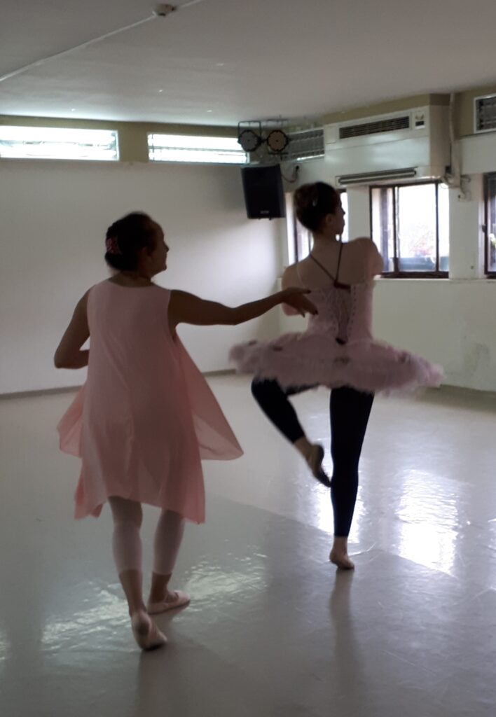 DANSE CLASSIQUE-BALLET-MASTER CLASS-VARIATION-FORMATION PROFESSIONNELLE